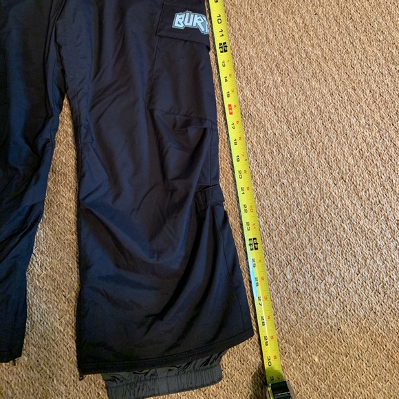 Burton snowboard pants. Kids Small. - Picture 6 of 6